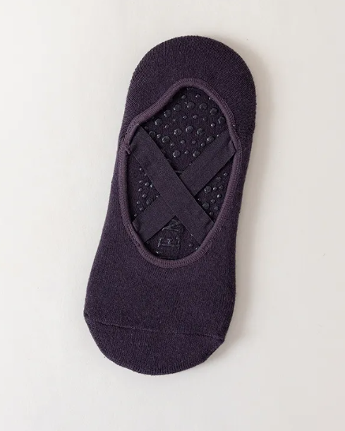 Grip Fit Yoga Socks – Non-Slip Studio Socks